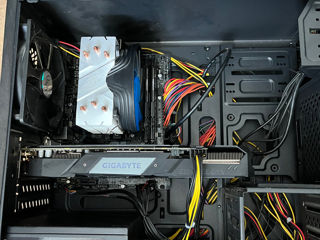 Desktop gaming foto 1