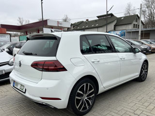 Volkswagen Golf foto 2