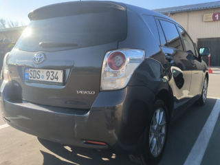 Toyota Verso foto 7