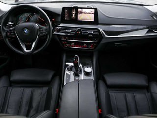 BMW 5 Series foto 5