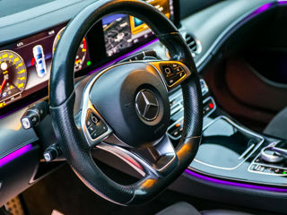 Mercedes E-Class foto 12