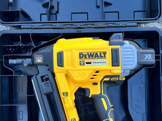 Dewalt dcn 890n