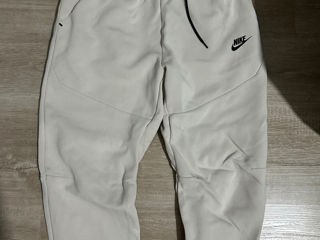 Nike tech pantaloni foto 2