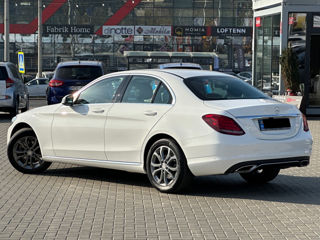 Mercedes C-Class foto 5