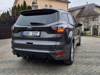 Ford Kuga foto 5