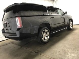 GMC Yukon foto 3