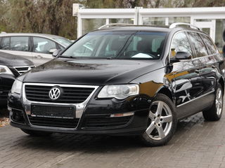 Volkswagen Passat foto 2