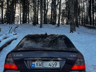 Mercedes E-Class foto 3