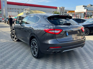 Maserati Levante foto 5