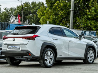 Lexus UX foto 5