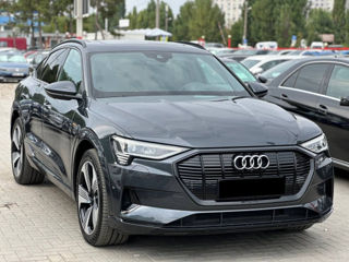 Audi E-tron Sportback foto 4