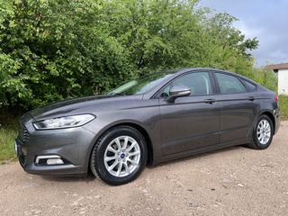 Ford Mondeo foto 8