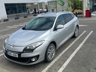 Renault Megane foto 2