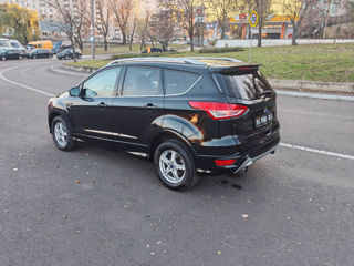 Ford Kuga foto 8