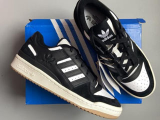 Продам Adidas Original foto 1