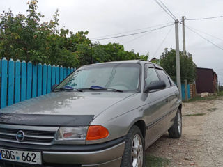 Opel Astra foto 2