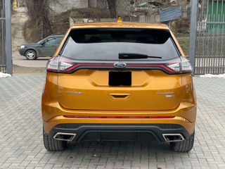 Ford Edge foto 2