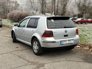 Volkswagen Golf foto 9