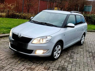 Skoda Fabia foto 2