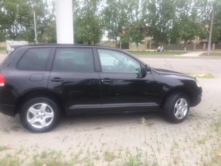 Volkswagen Touareg foto 2