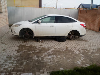 Ford Focus foto 1