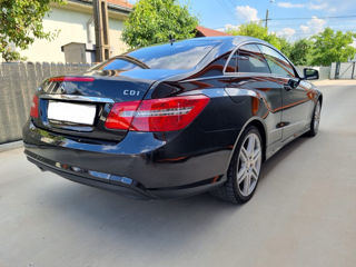 Mercedes E-Class Coupe foto 2