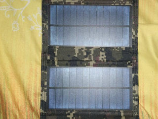 Солнечная панель 4 секции для зарядки мобильных телефонов-складная-водонепронецаемая. foto 1