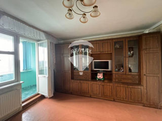 Apartament cu 2 camere, 53 m², Botanica, Chișinău foto 3