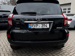 Toyota Rav 4 foto 3