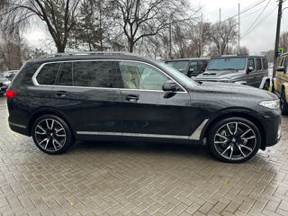 BMW X7 foto 7