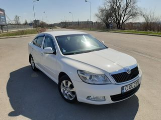 Skoda Octavia foto 1