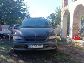 Chrysler Voyager foto 3