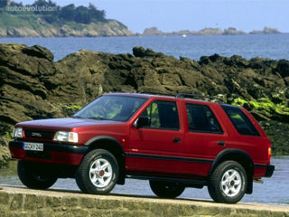 Ford Explorer foto 2