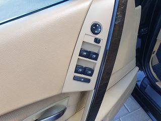BMW 5 Series фото 14