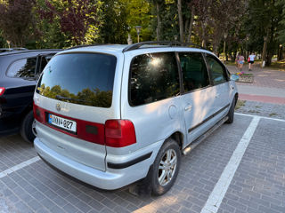 Volkswagen Sharan фото 4