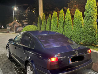 Volkswagen Passat foto 3