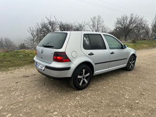 Volkswagen Golf foto 4