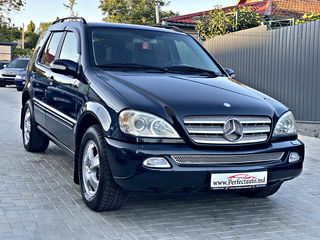 Mercedes ML Class foto 2