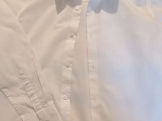 Рубашки белые 5штук  все фирменный в хорошем состоянии могу фото дополнительно скинуть