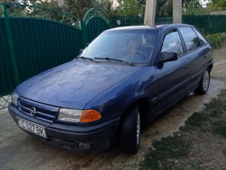 Opel Astra foto 4