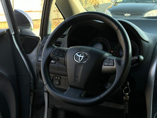 Toyota Auris foto 15