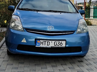 Toyota Prius foto 1