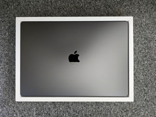 MacBook Pro 16" - M3 Pro 12C -CPU 18C-GPU 18GB Ram 512GB SSD