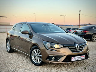 Renault Megane foto 2