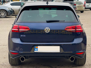 Volkswagen Golf foto 8