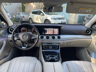 Mercedes E-Class foto 8