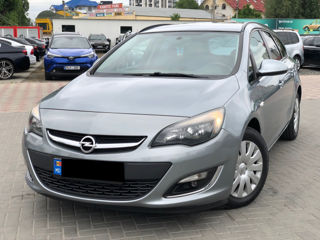 Opel Astra foto 1