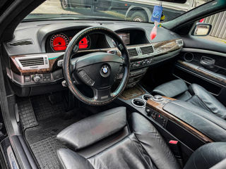 BMW 7 Series foto 11