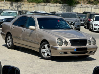 Mercedes E-Class