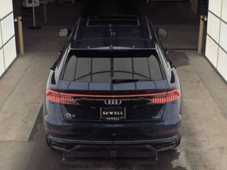 Audi Q8 foto 8